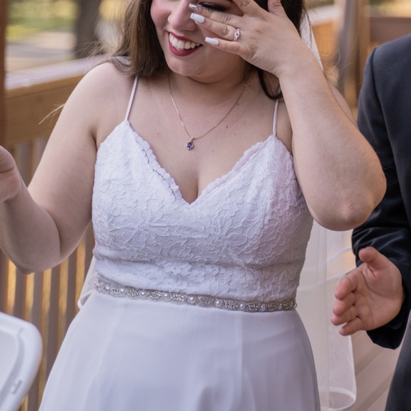 David’s Bridal Wedding Dress Size 10 - Picture 8 of 8